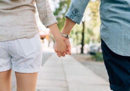 深圳市婚外情调查：夫妻共同财产有哪些法律是怎么规定的